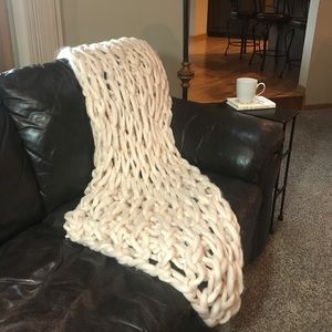 Chunky knit blanket